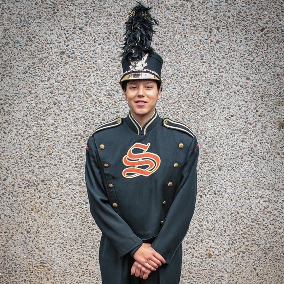 Meet your Posher, Angelica - Picture 2 of 7